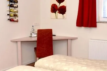 Gaestehaus Apartman *