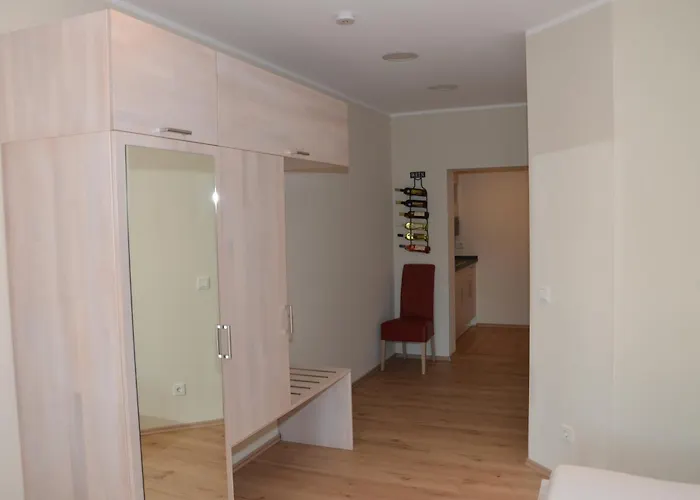 Gaestehaus Apartamento *